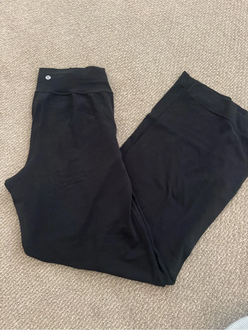 lululemon athletica excellent size